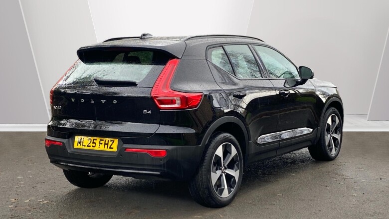 Volvo XC40 2.0 B4P Plus Dark 5dr Auto Petrol Estate